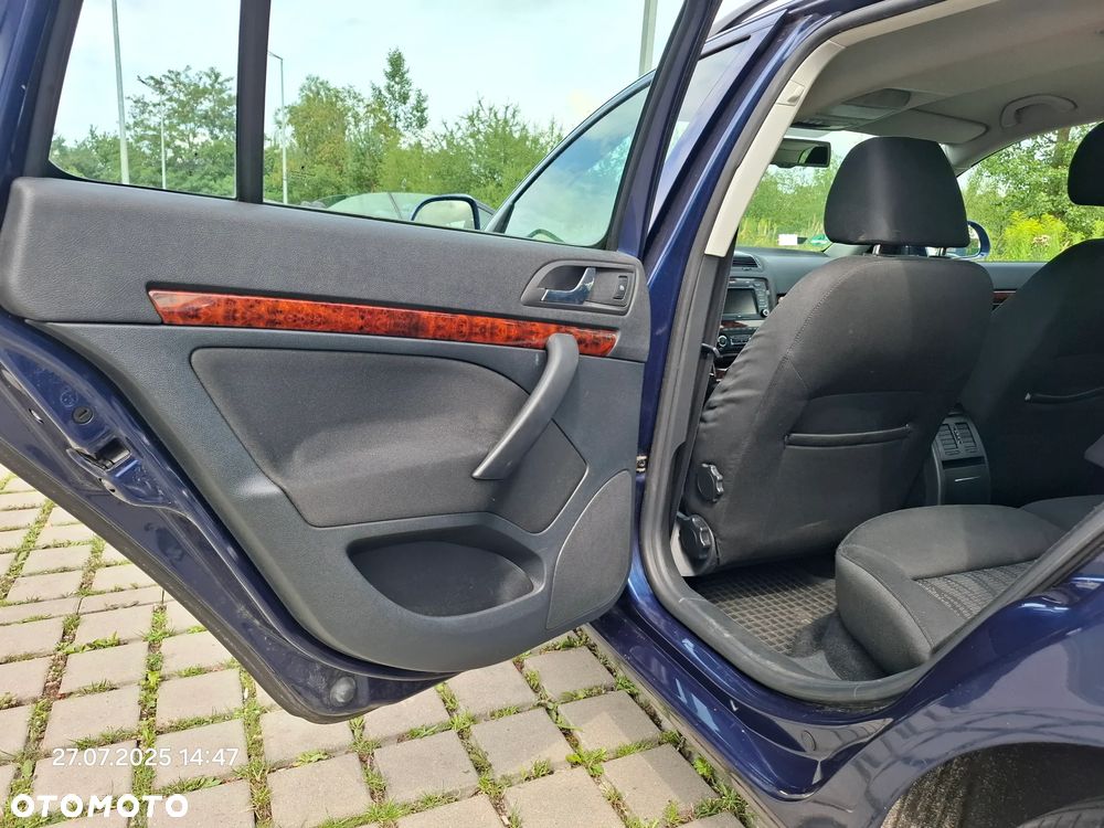 Skoda Octavia Combi 1.8 TSI Elegance - 32