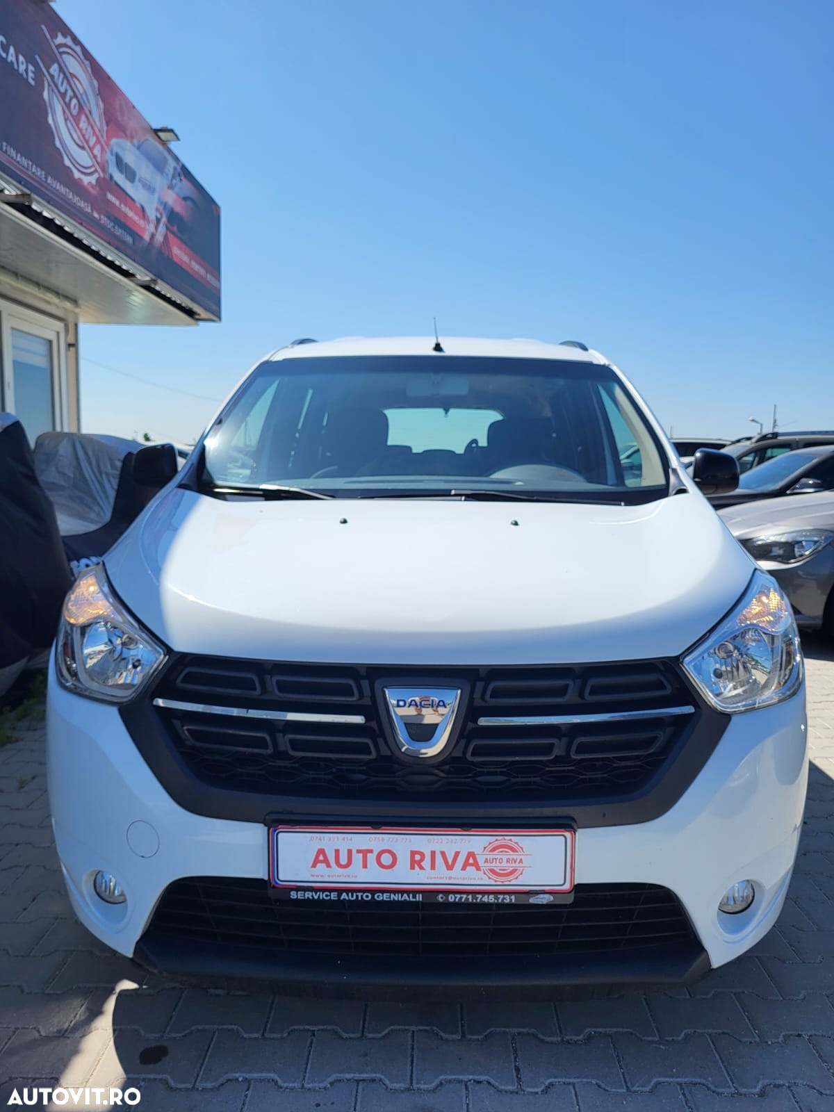 Dacia Lodgy 1.5 Blue dCi Laureate - 4