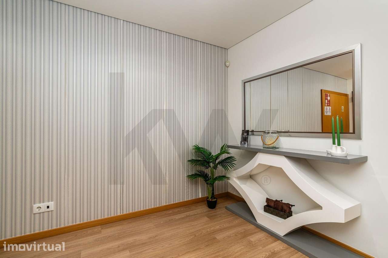 Apartamento T2 de Excelência com Licença de Alojamento Local | Rua 5 d - Grande imagem: 2/30