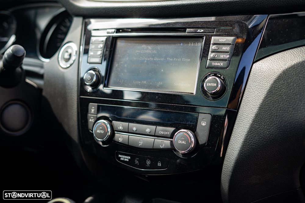 Nissan Qashqai 1.5 dCi N-Connecta 18 - 22