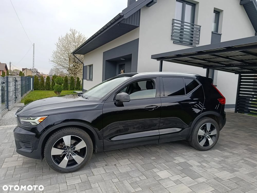 Volvo XC 40 T5 AWD Momentum - 3