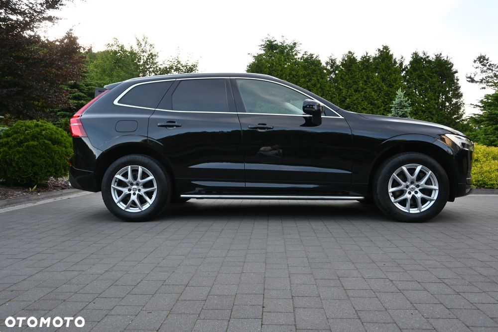 Volvo XC 60 D4 Geartronic Momentum Pro - 9