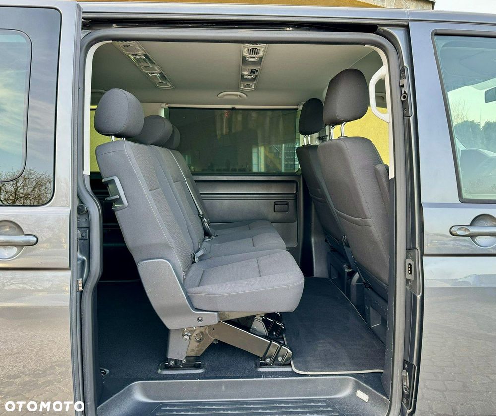 Volkswagen Caravelle 2.0 TDI L1 Comfortline 4Motion - 12