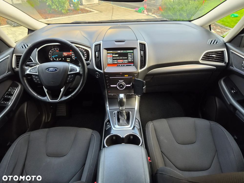 Ford S-Max 2.0 TDCi Titanium PowerShift - 9