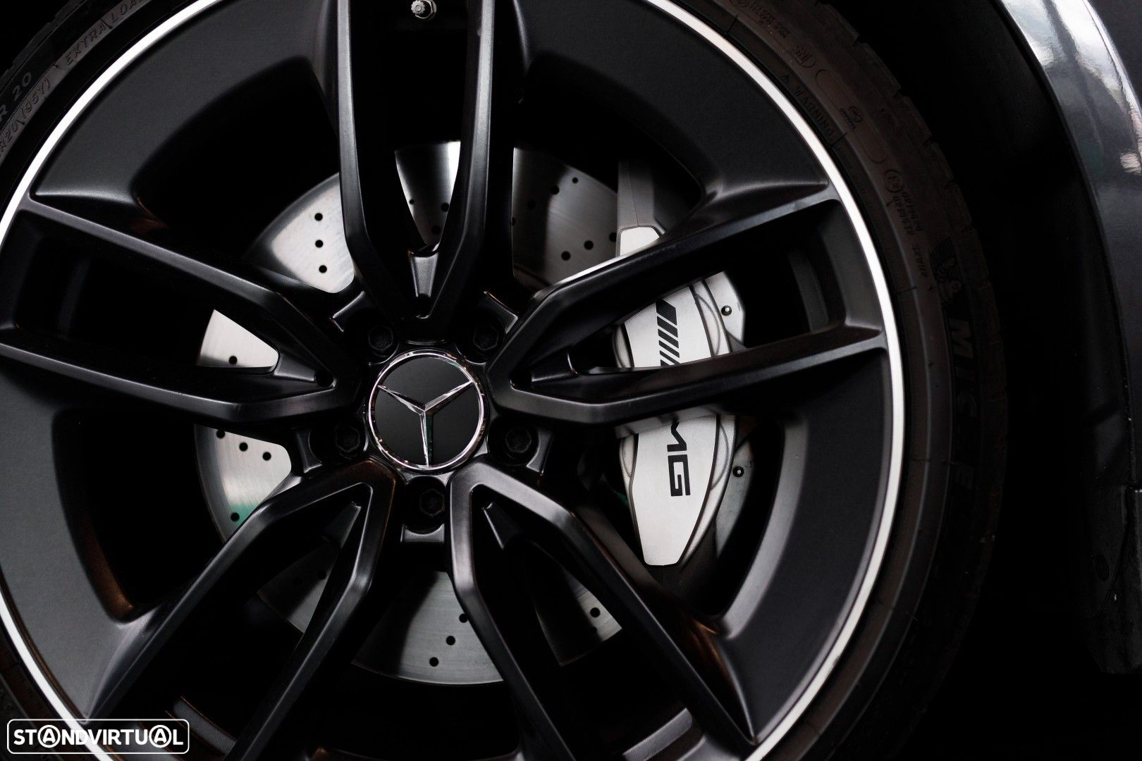 Mercedes-Benz E 53 AMG 4-Matic+ - 10