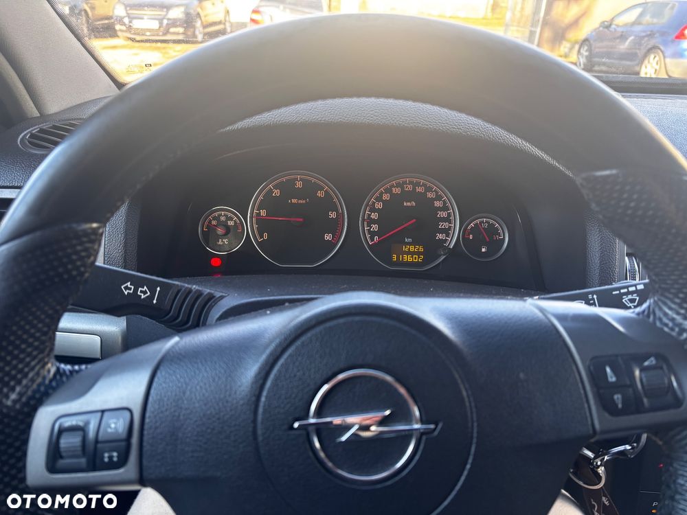 Opel Vectra - 7