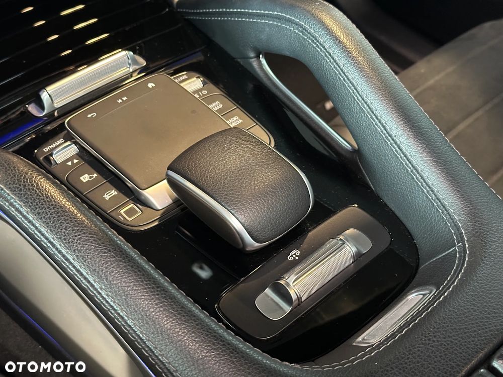 Mercedes-Benz GLE 350 de PHEV 4-Matic AMG Line - 22