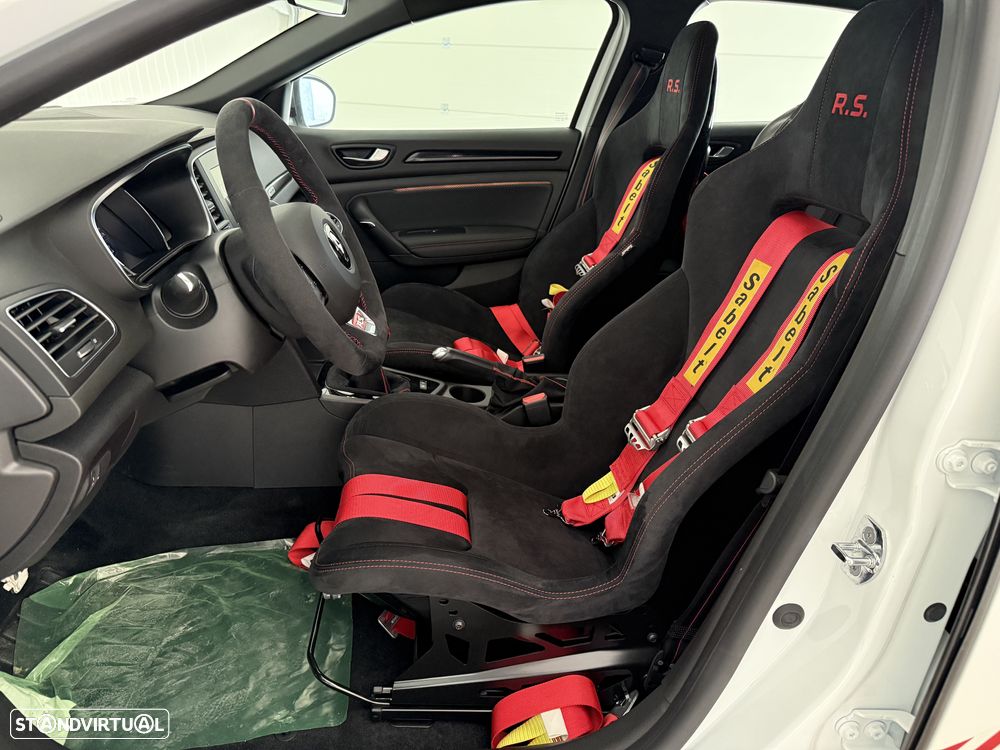 Renault Mégane 1.8 TCe R.S. Trophy R - 8