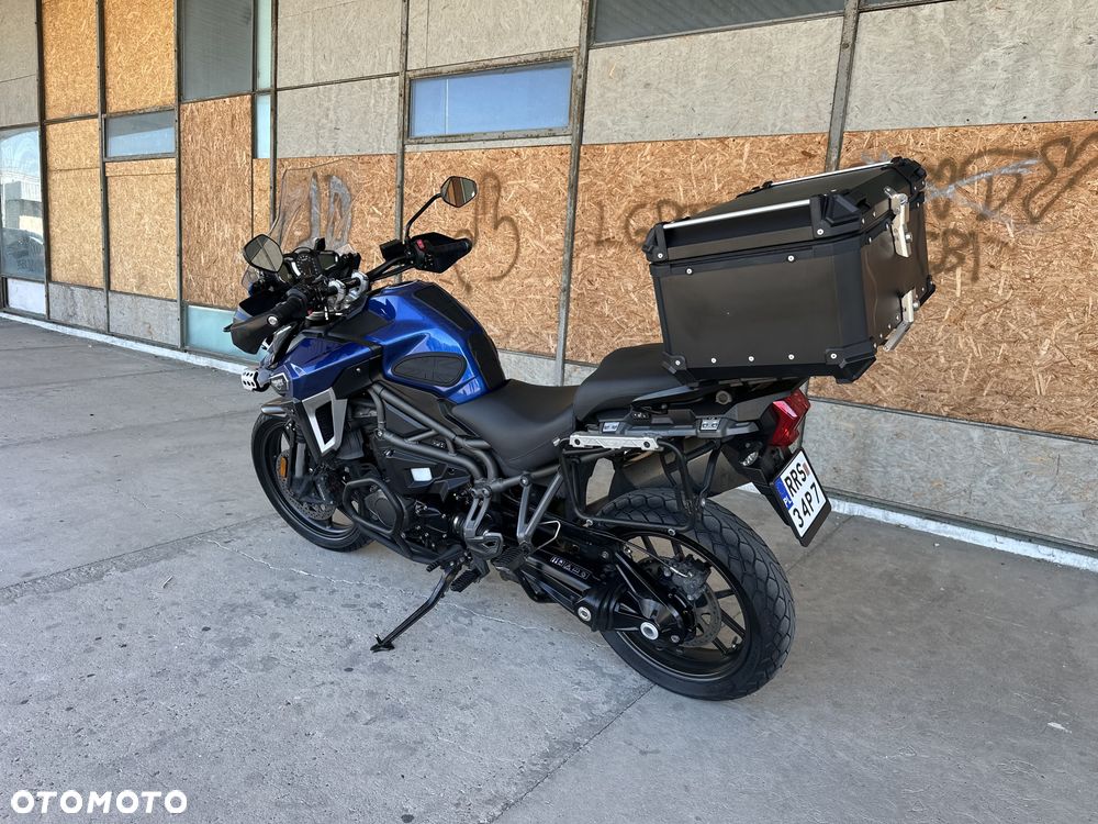 Triumph Tiger - 4