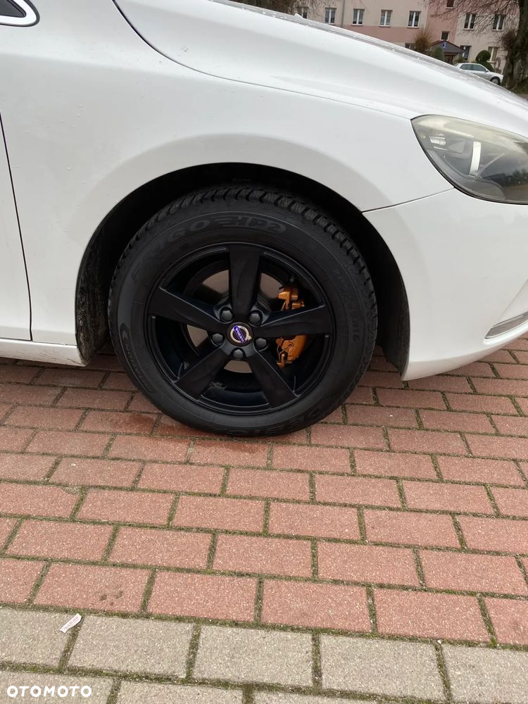 Volvo V40 D2 Momentum - 10