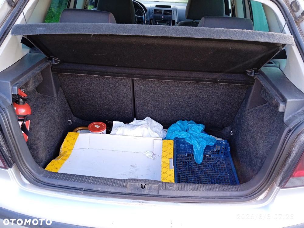 Volkswagen Polo 1.4 TDI Q-Line - 11