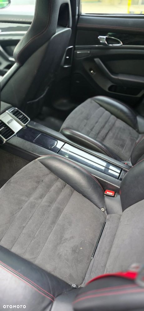 Porsche Panamera - 7