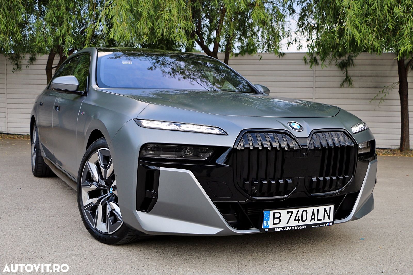 BMW Seria 7 740d xDrive MHEV - 1