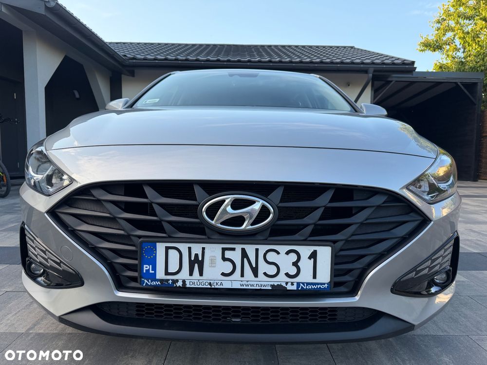 Hyundai i30 1.5 DPI Classic + - 5