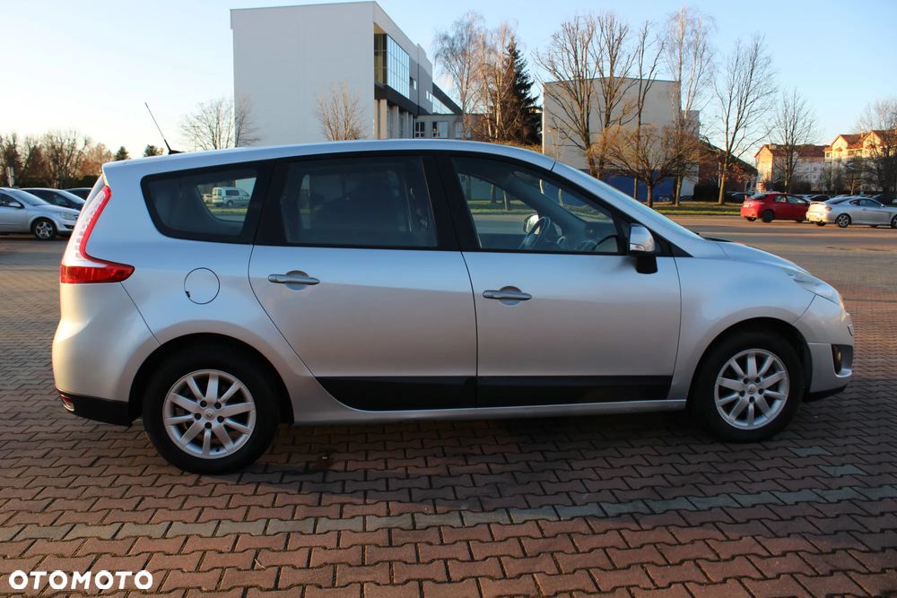 Renault Grand Scenic 1.6 16V 110 LIMITED - 17
