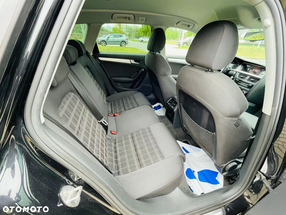Audi A4 Avant 2.0 TDI DPF quattro S tronic S line Sportpaket - 13