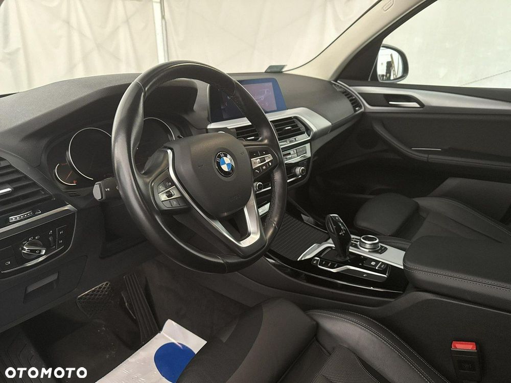 BMW X3 - 13