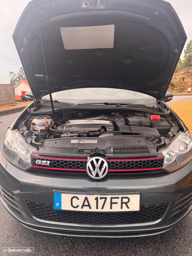 VW Golf 2.0 GTI DSG - 8