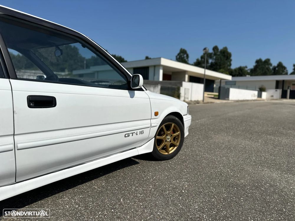 Toyota Corolla - 8