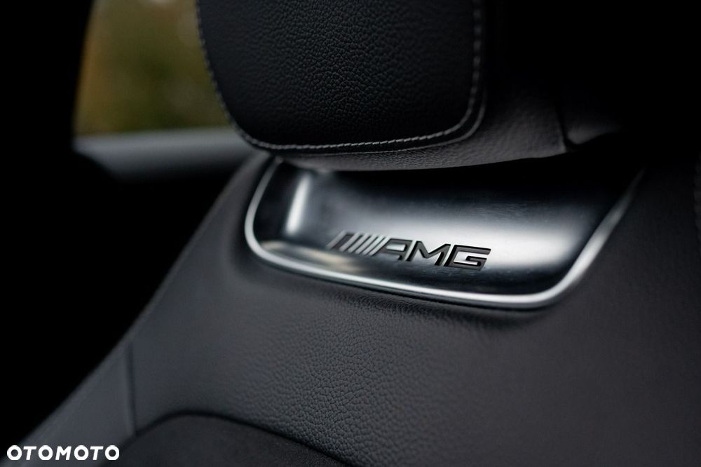 Mercedes-Benz AMG GT 43 4-Matic+ - 39