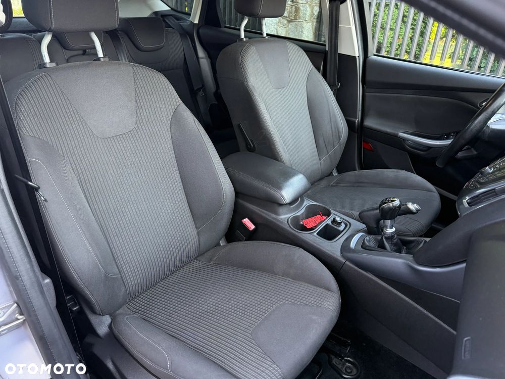 Ford Focus 1.0 EcoBoost Hybrid TITANIUM - 21