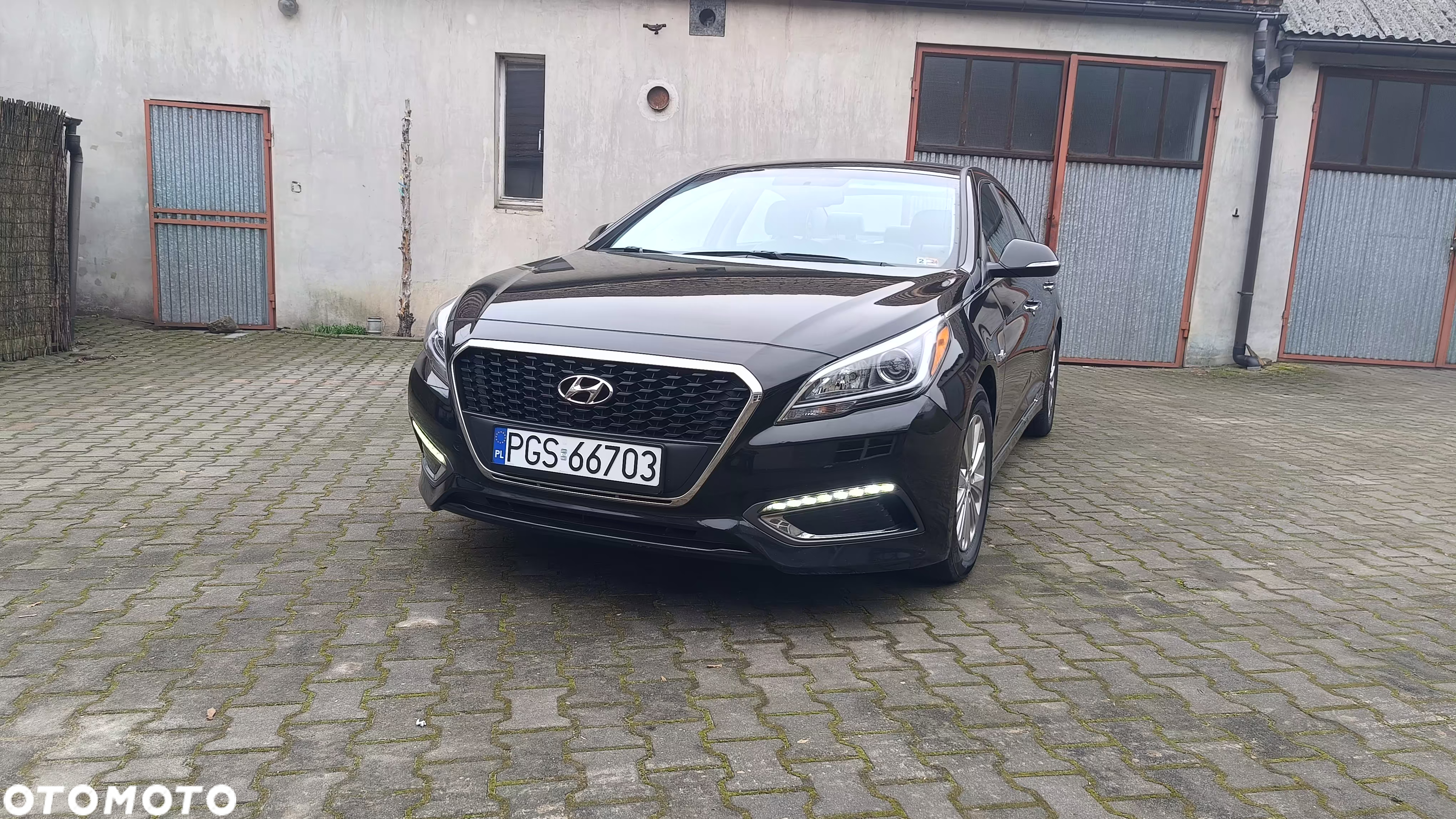 Hyundai Sonata - 8