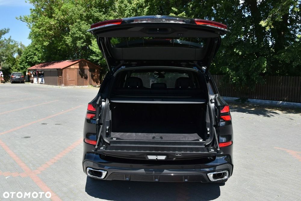 BMW X5 - 30