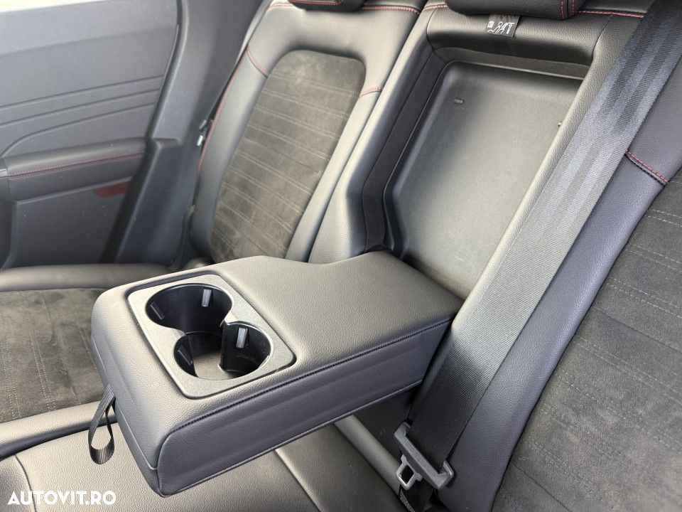 Ford Kuga - 26