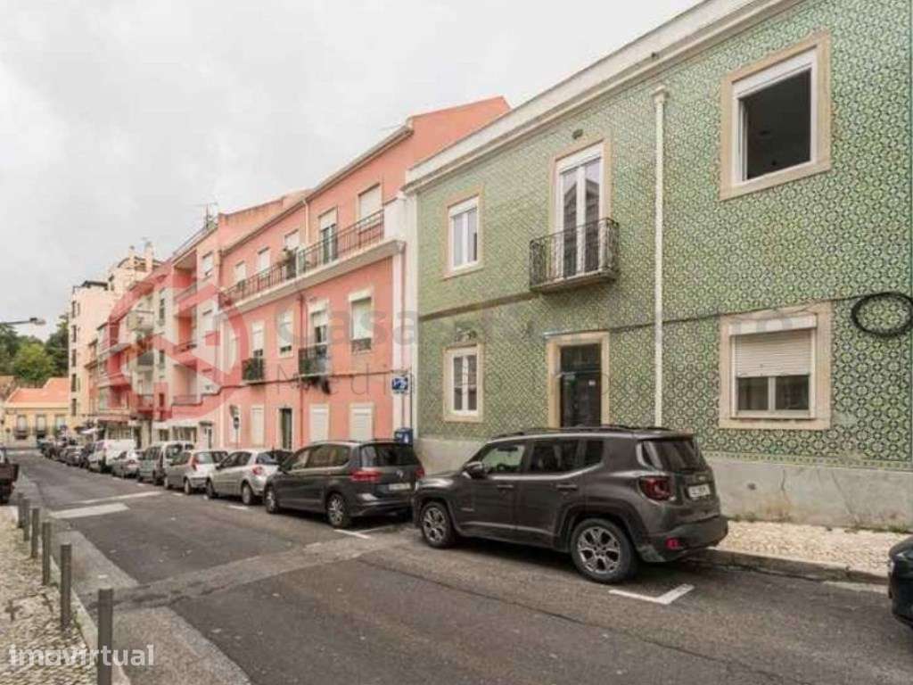 Apartamento T1 com Logradouro arrendado em Prédio Reabilitado, junt... - Grande imagem: 2/5