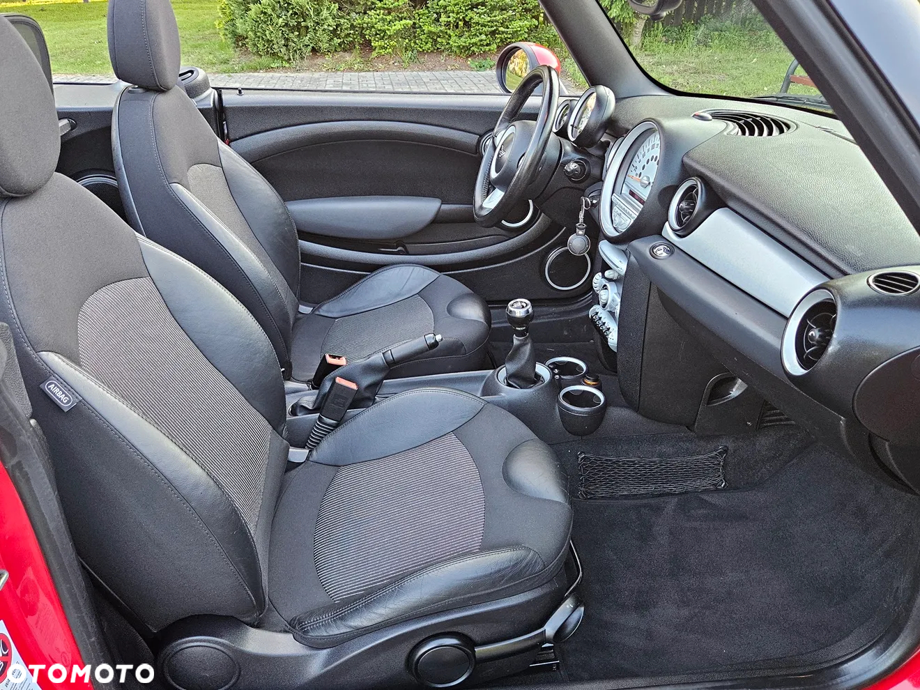 MINI Cooper Cabrio - 31
