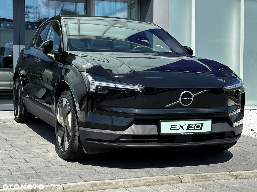 Volvo EX30 69kWh Single Motor Long Range Ultra - 2