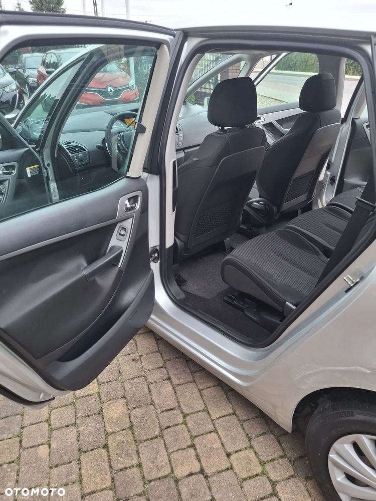 Citroën C4 Picasso 2.0 16V EGS6 Confort - 9