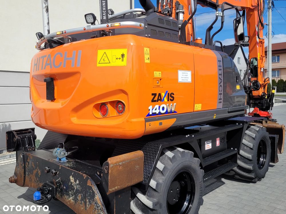 Hitachi ZX 140W / ROTOTILT ze szczypcami / system GPS 3D LEICA / - 14