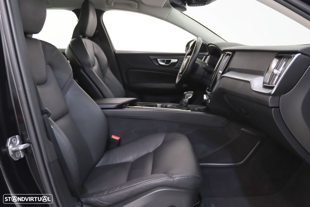 Volvo V60 2.0 D4 Momentum Plus Geartronic - 10