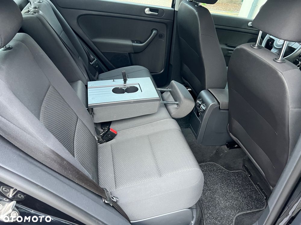 Volkswagen Golf Plus - 25