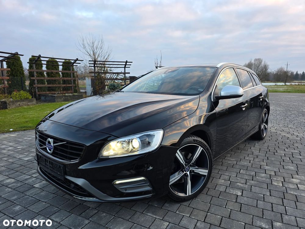 Volvo V60 D3 Geartronic R-Design - 9