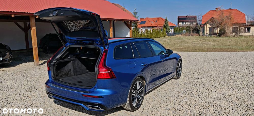 Volvo V60 D4 AWD R-Design - 38
