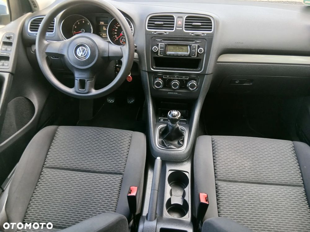 Volkswagen Golf 1.6 Comfortline - 7