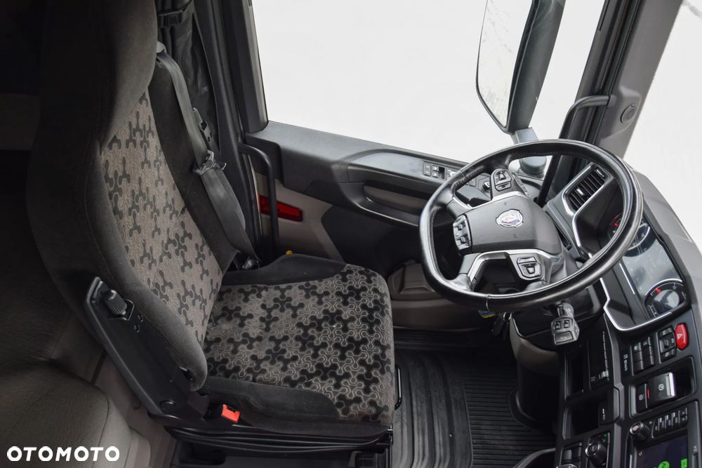 Scania 500S / FULL AIRMATIC / HYDRAULIKA / RETARDER / KLIMATYZACJA POSTOJOWA / ACC / KLIMA / 2 ZBIORNIKI PALIWA / FULL LEDY / FULL SPOILERY / SERWISOWANA / SPROWADZONA - 27
