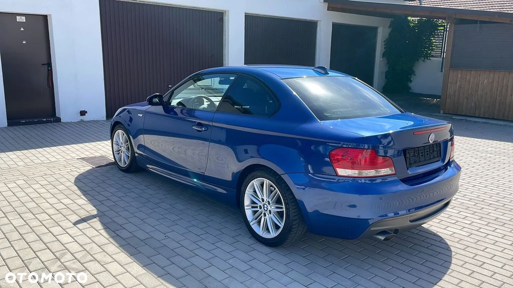BMW Seria 1 120d DPF Edition Sport - 13