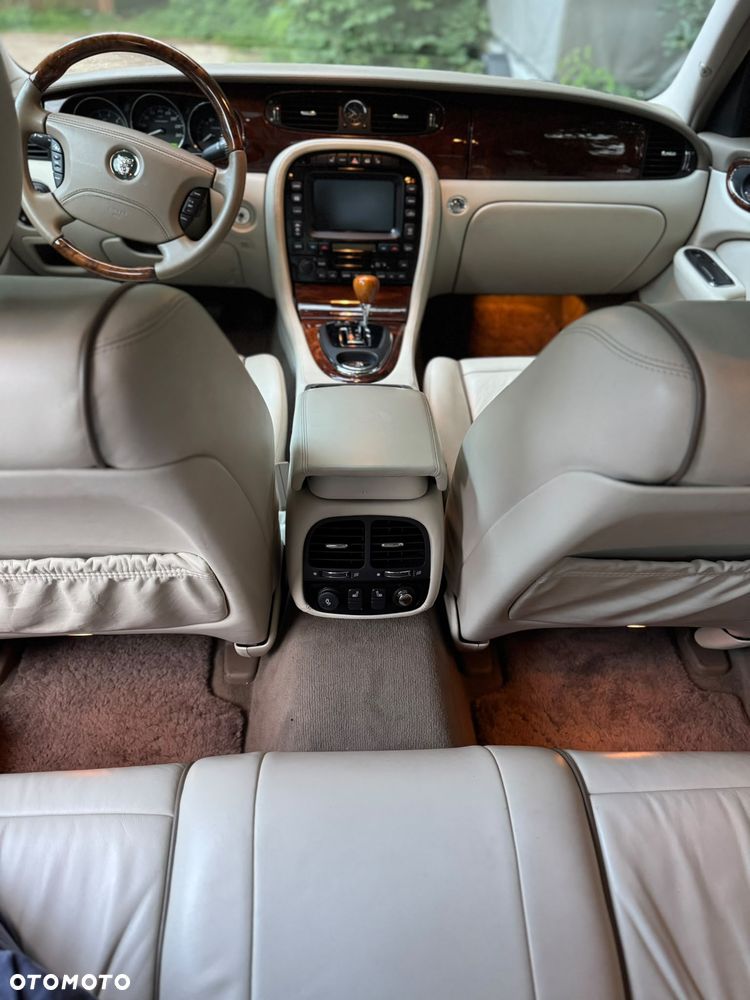 Jaguar XJ Super V8 - 7