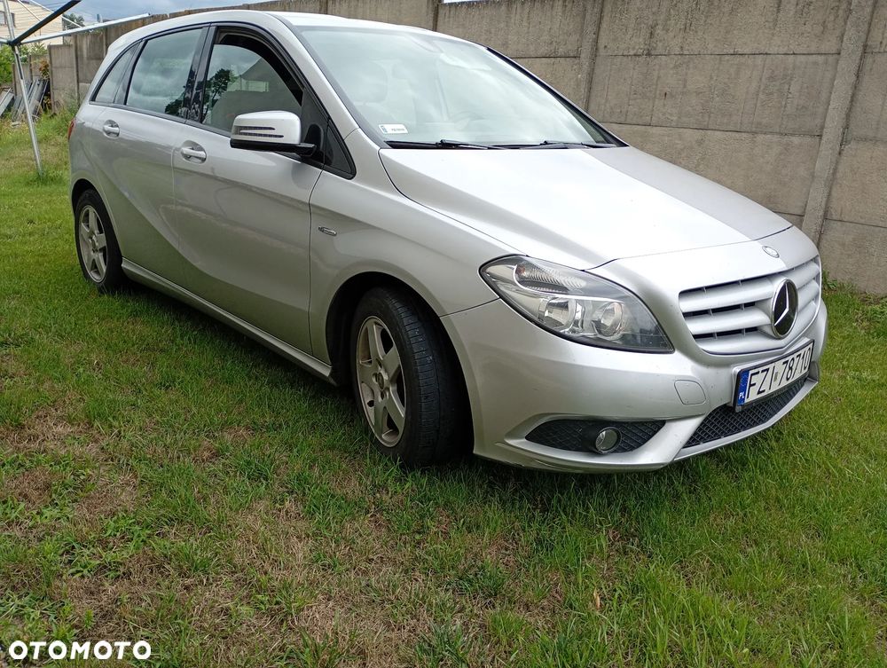 Mercedes-Benz Klasa B 180 CDI - 2