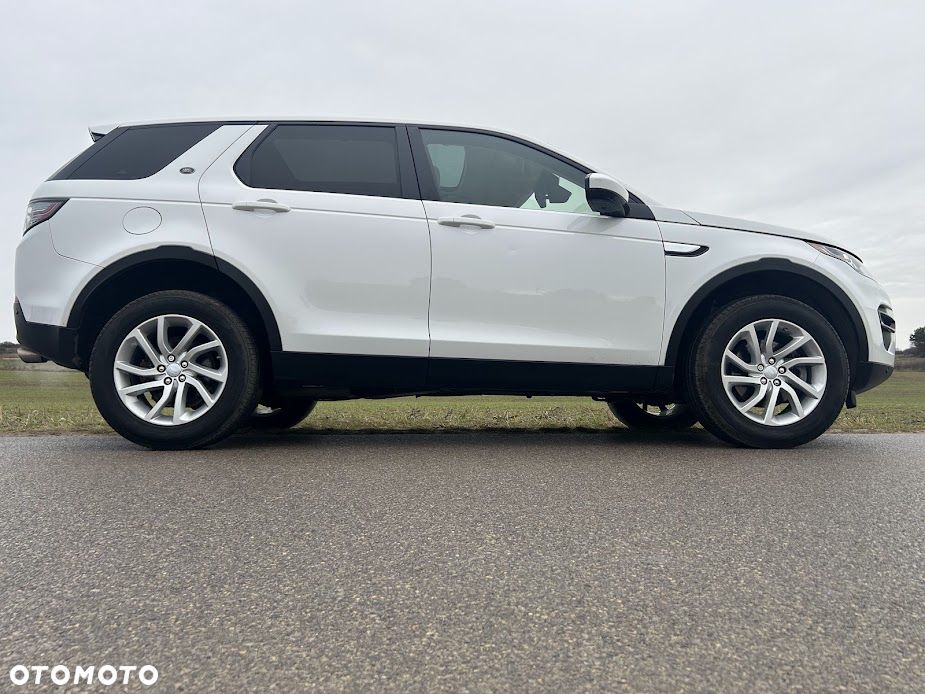 Land Rover Discovery Sport - 25