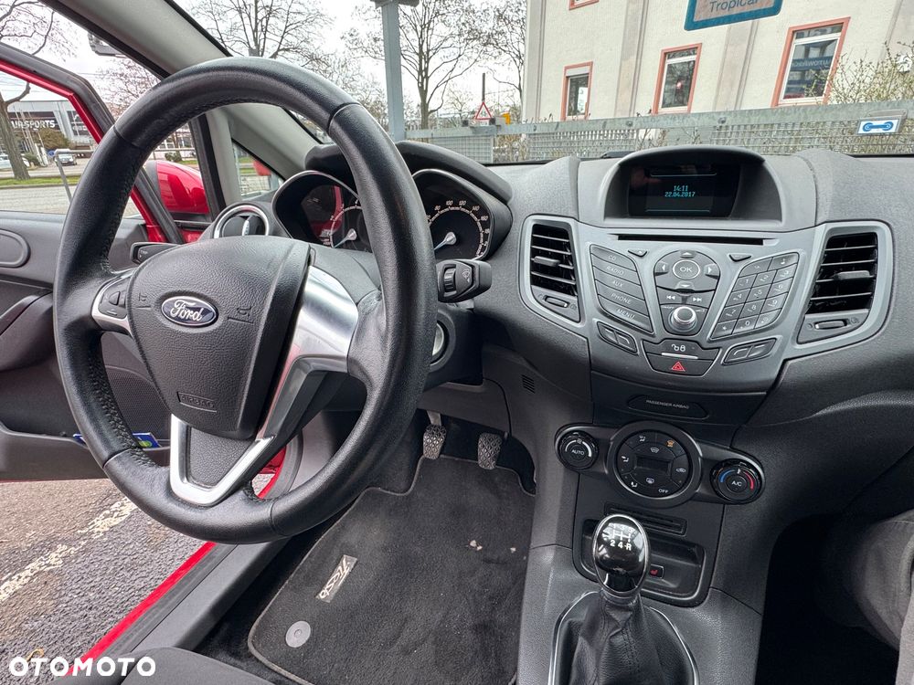 Ford Fiesta - 10