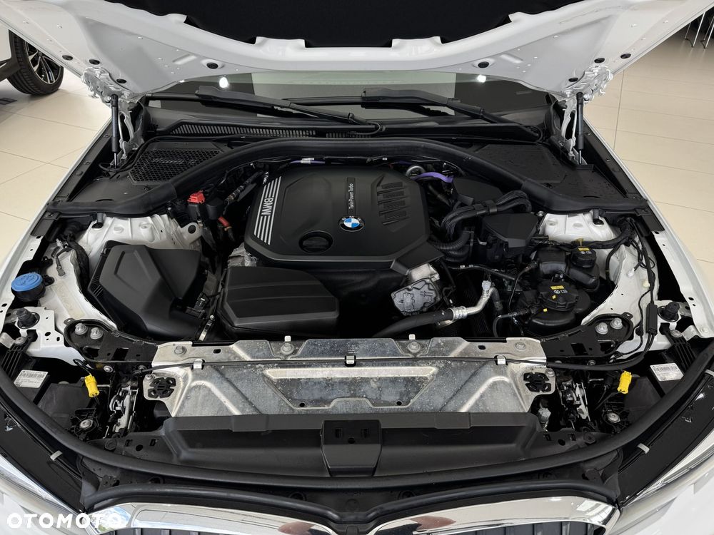 BMW Seria 3 320d xDrive MHEV Advantage - 21