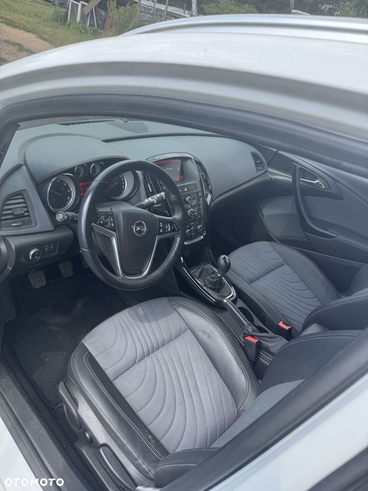 Opel Astra - 8
