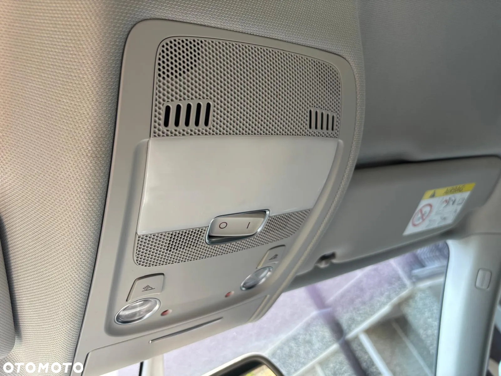 Audi A4 Avant 2.0 TDI DPF clean diesel Ambiente - 25