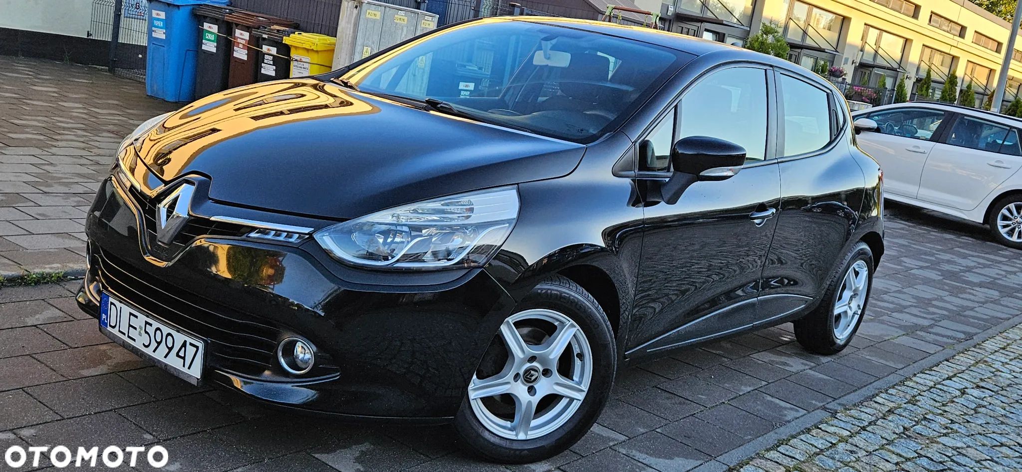 Renault Clio 1.2 16V Alize - 1