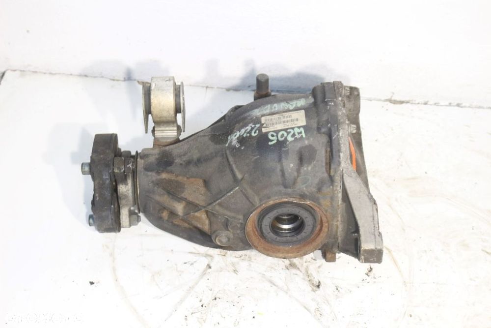 Most Dyferencjał Mercedes W205 2.2 CDI 2053503503 - 6