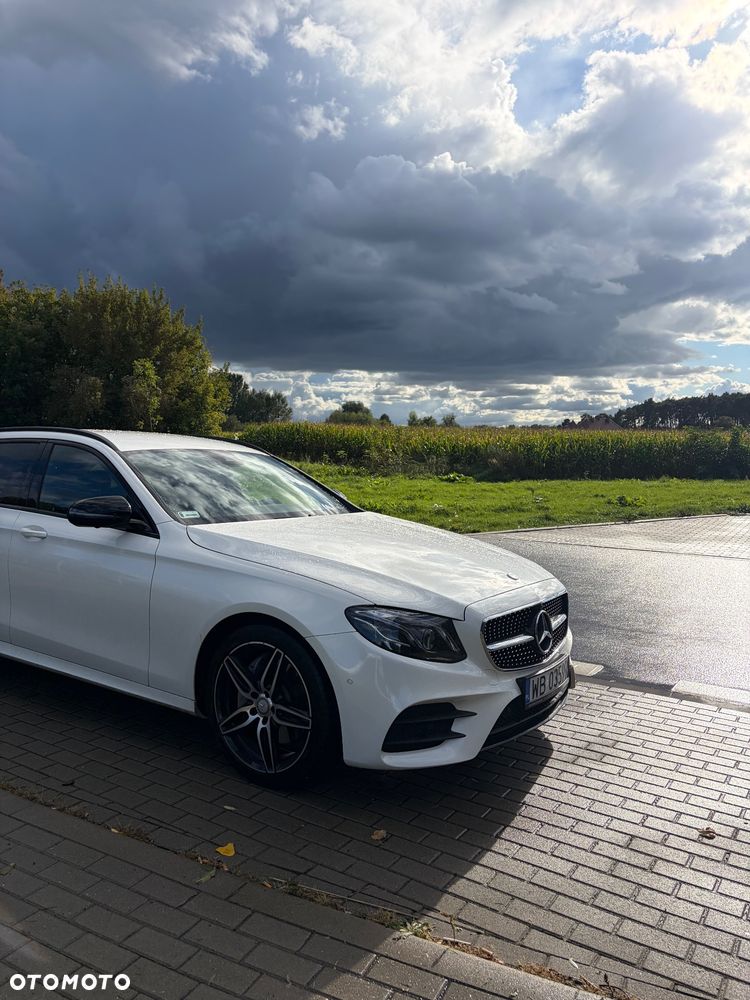 Mercedes-Benz Klasa E 220 d 9G-TRONIC - 4